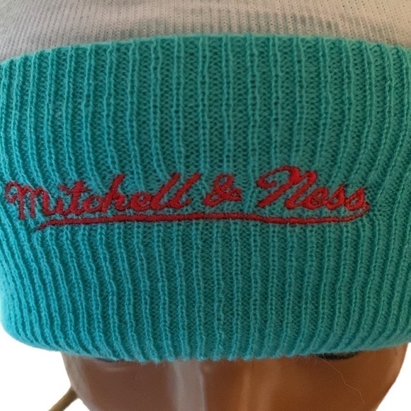 MITCHELL & Ness Aqua Knit Bear Print Hat Pom Pom Beanie Cap - NWOT - Picture 7 of 9